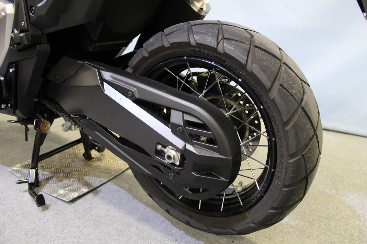 Honda X-ADV 750 DCT (2021 - 24) (16)