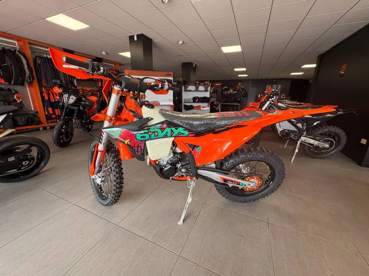 KTM 350 EXC-F 6Days (2027)