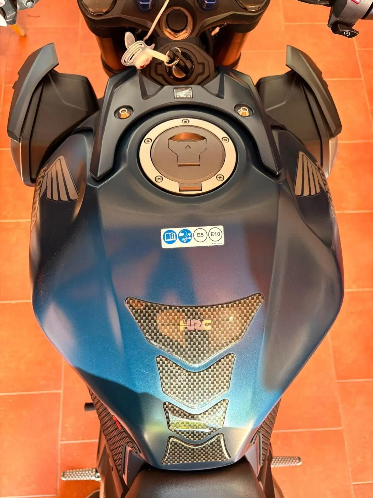 Honda CB 650 R (2021 - 23) (6)