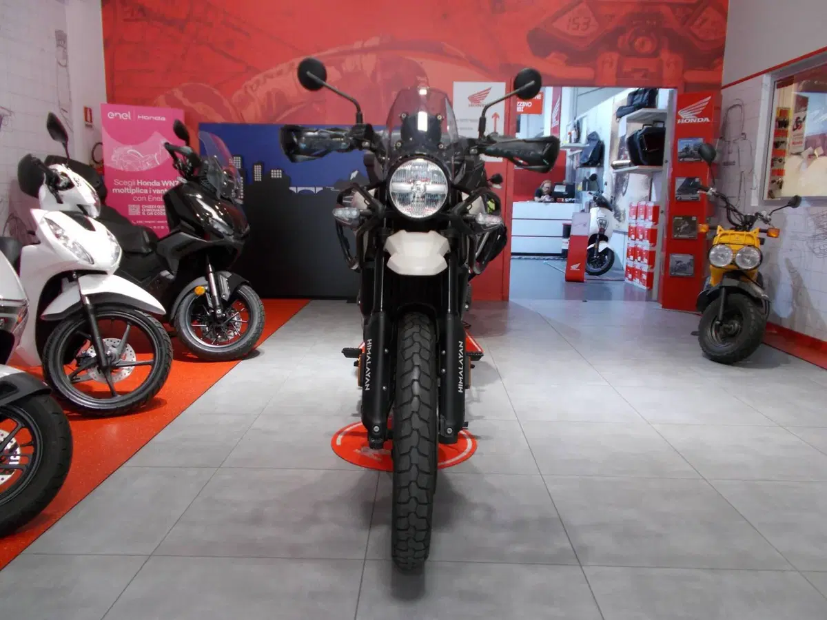 Royal Enfield Himalayan 450 (2024 - 26) (6)
