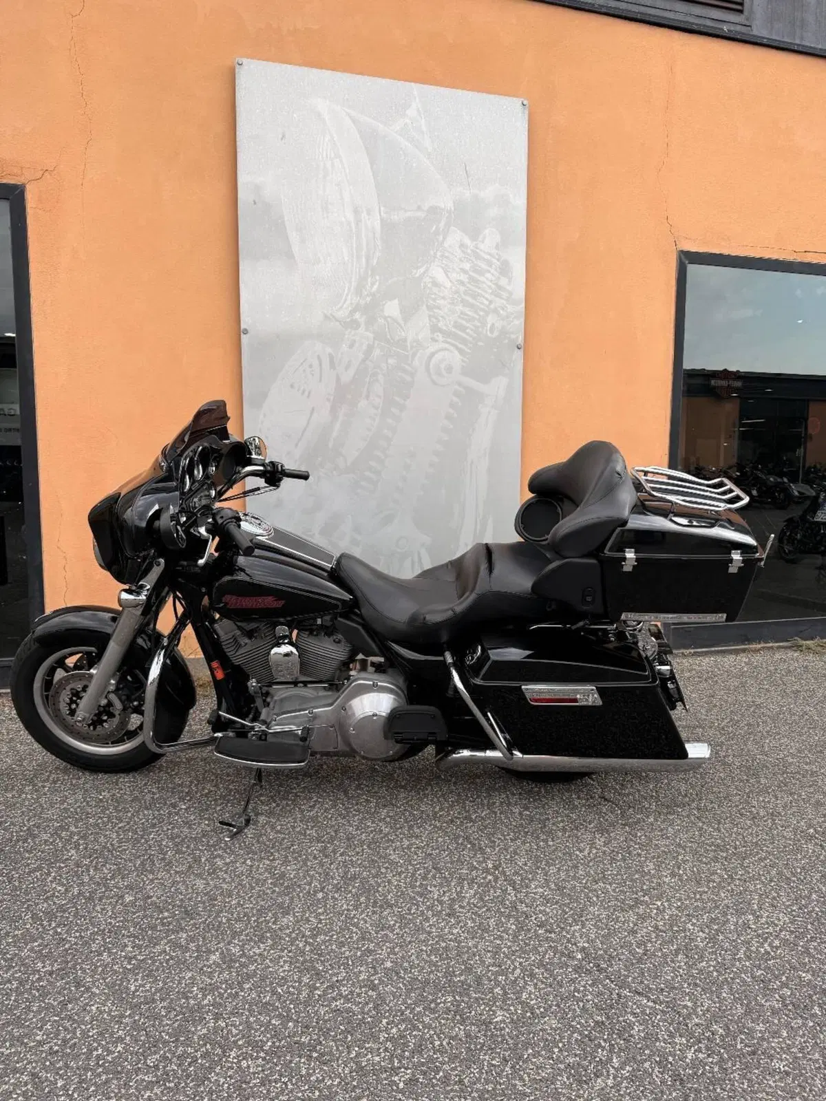 Harley-Davidson 1450 Electra Glide Standard (1999 - 05) - FLHTI (3)