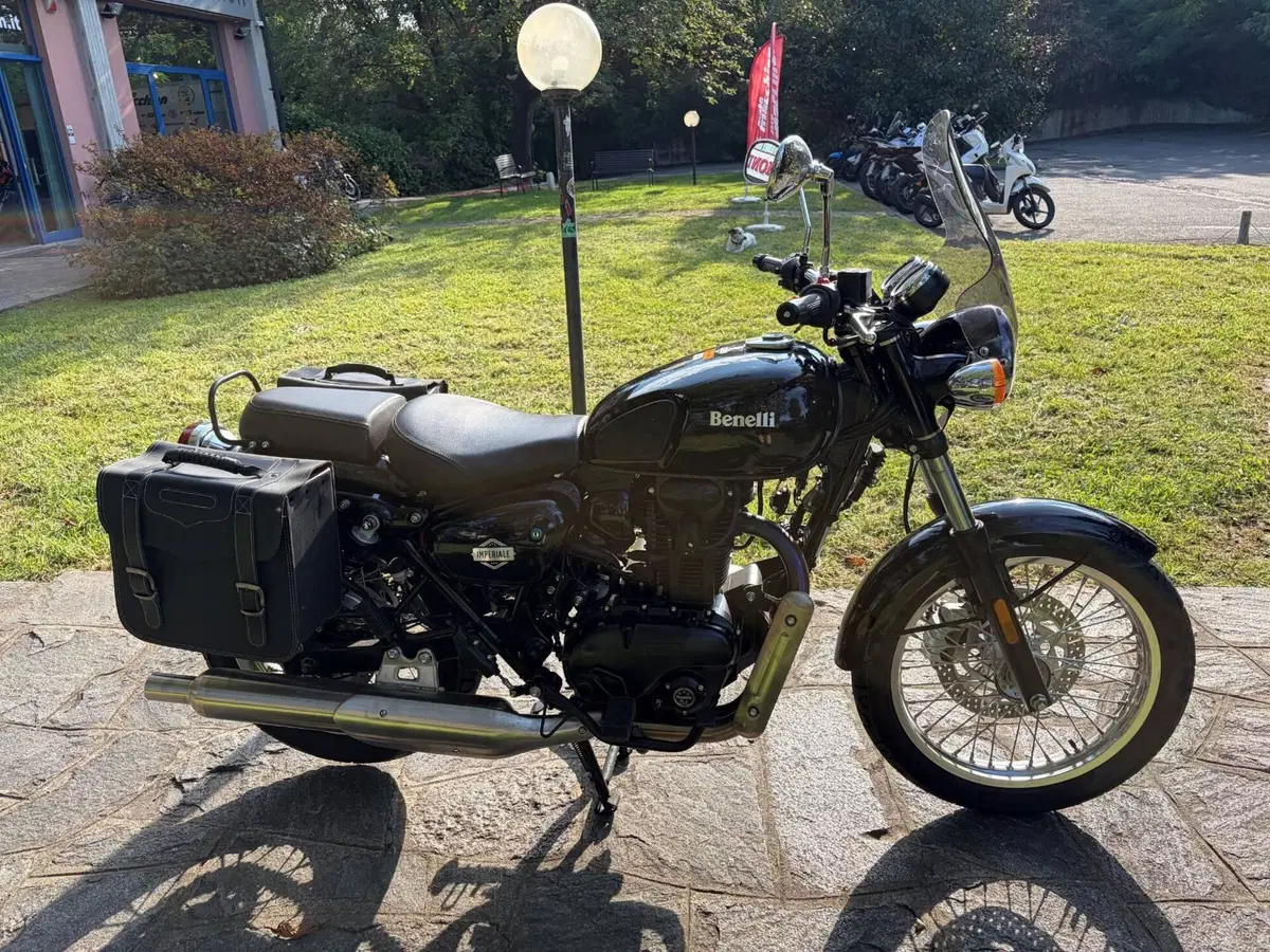 Benelli Imperiale 400 (2021 - 25) (5)