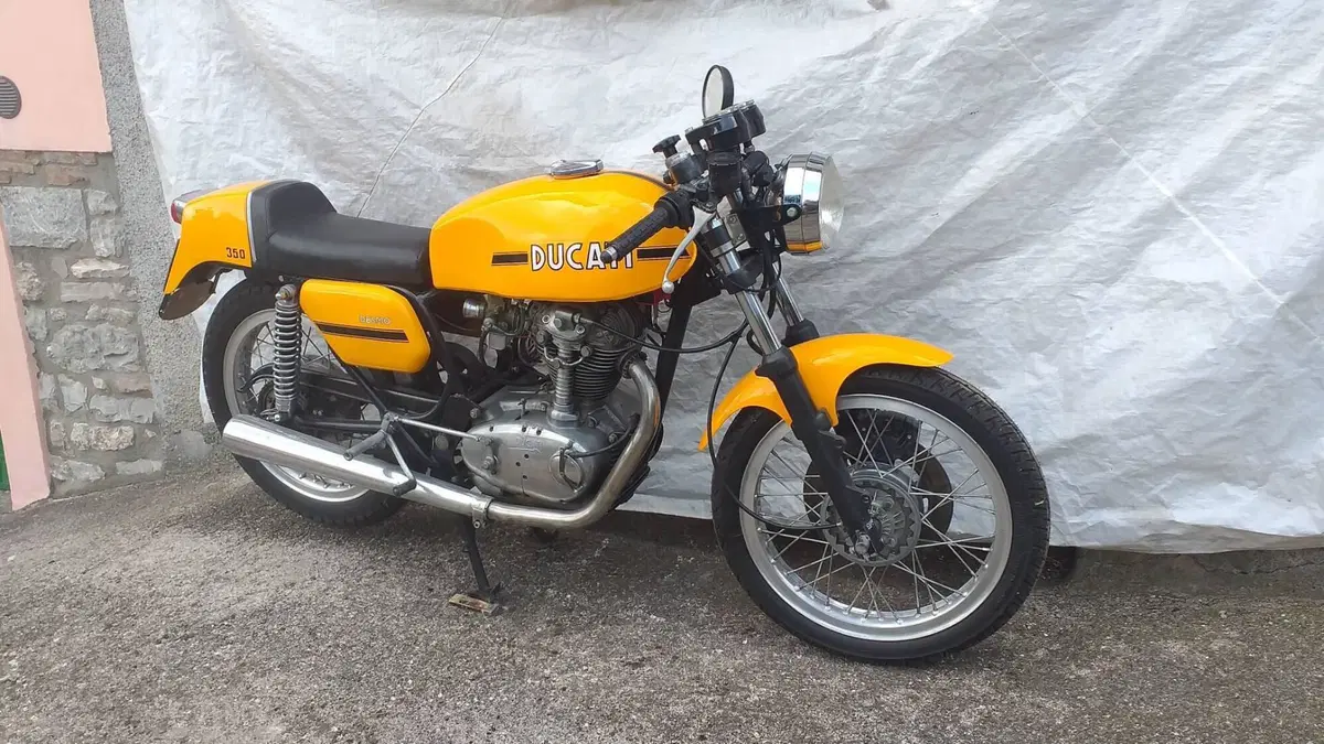 Ducati desmo 350
