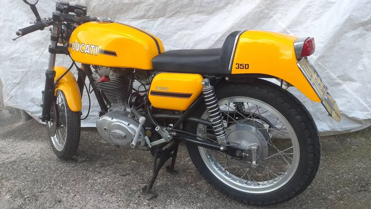 Ducati desmo 350 (2)