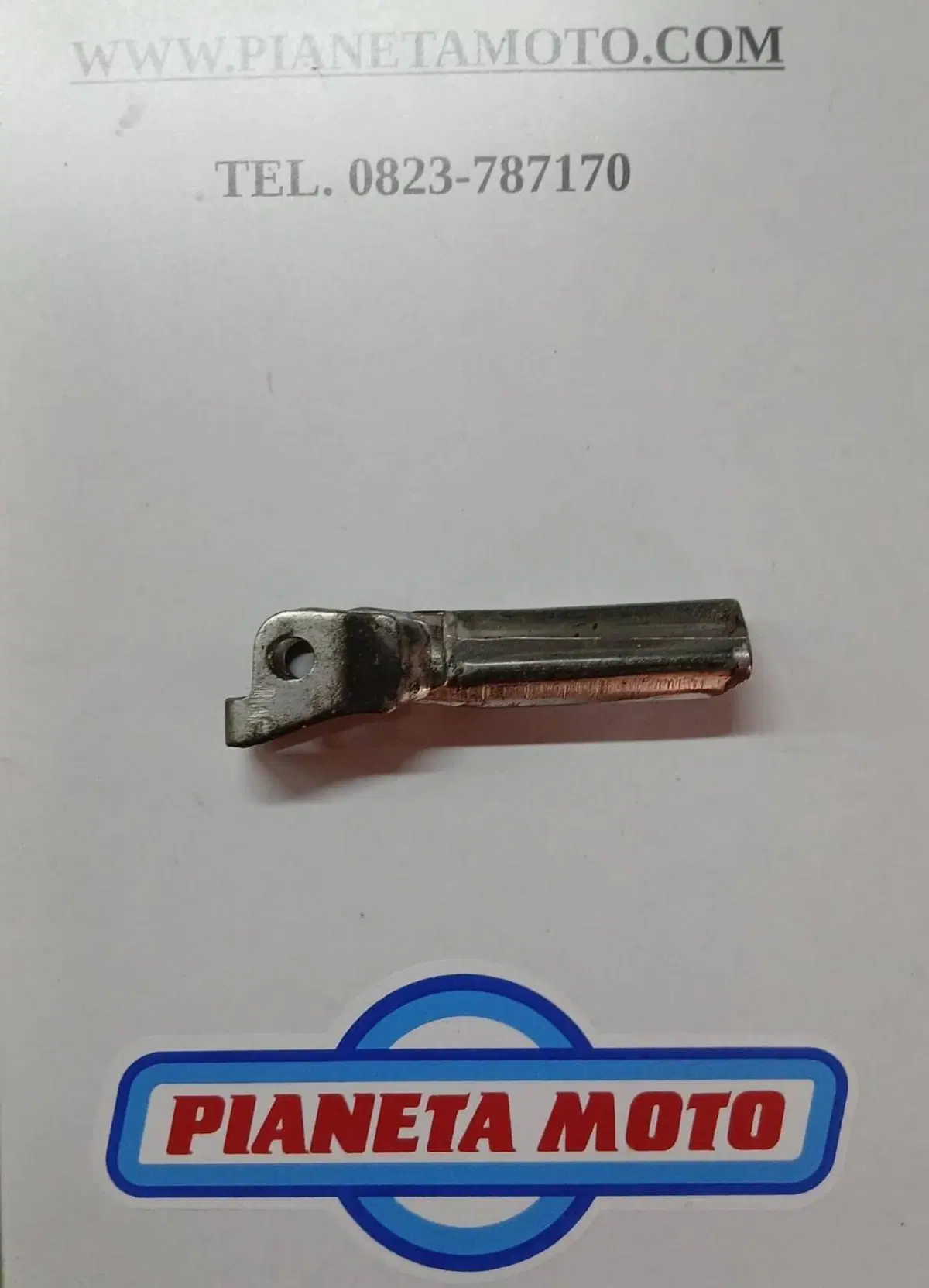 54645MAK000 Poggia piede anteriore sinistro HONDA