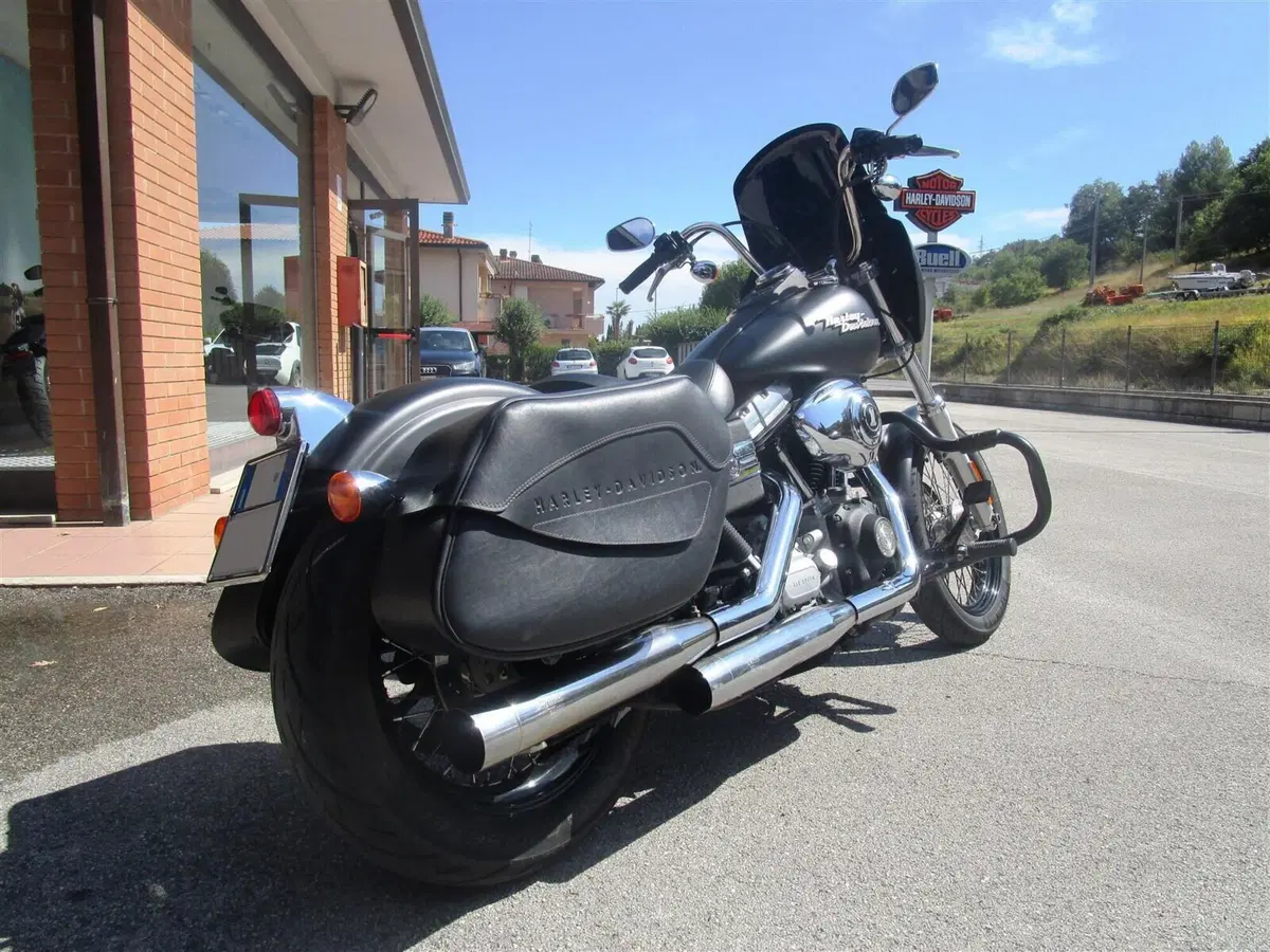 Harley-Davidson 1584 Street Bob (2008 - 15) - FXDB (5)