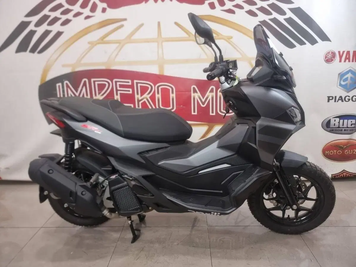 Aprilia SR GT 125 (2025 - 26) (2)