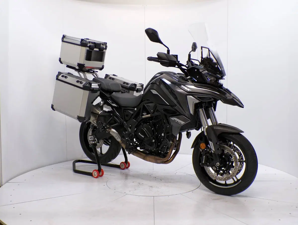 Benelli TRK 702 (2023 - 25) (2)