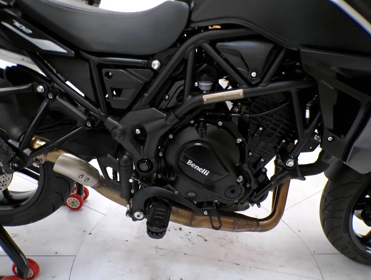 Benelli TRK 702 (2023 - 25) (8)