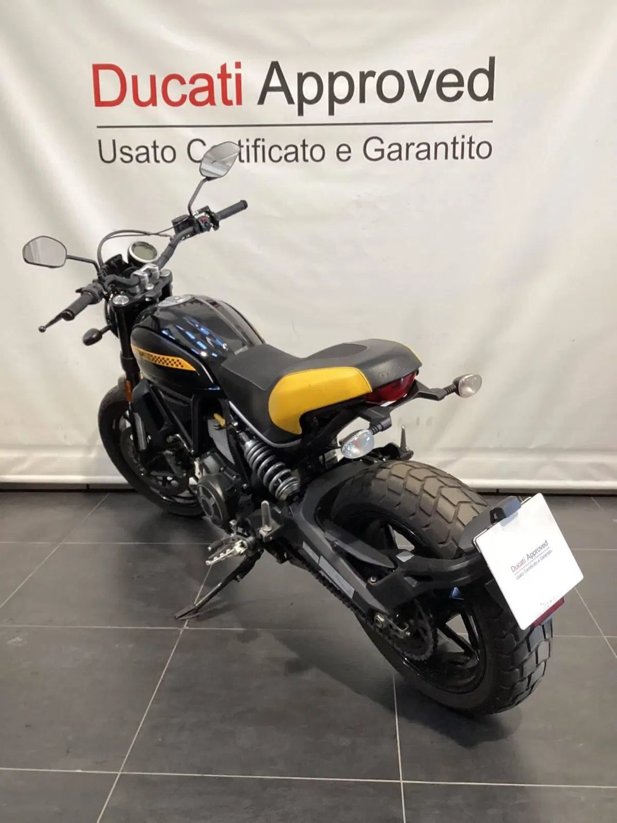 Ducati Scrambler 800 Full Throttle (2017 - 21) (4)