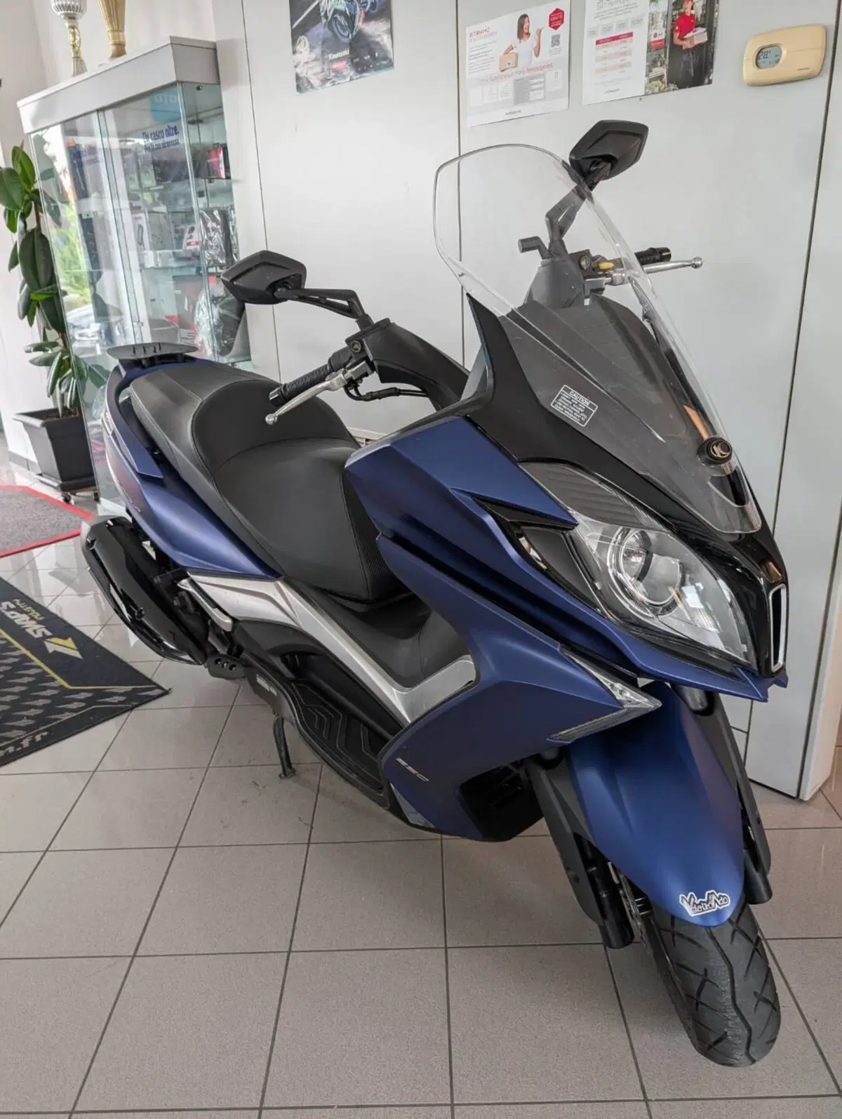 Kymco Downtown 350i TCS (2021 - 25) (4)
