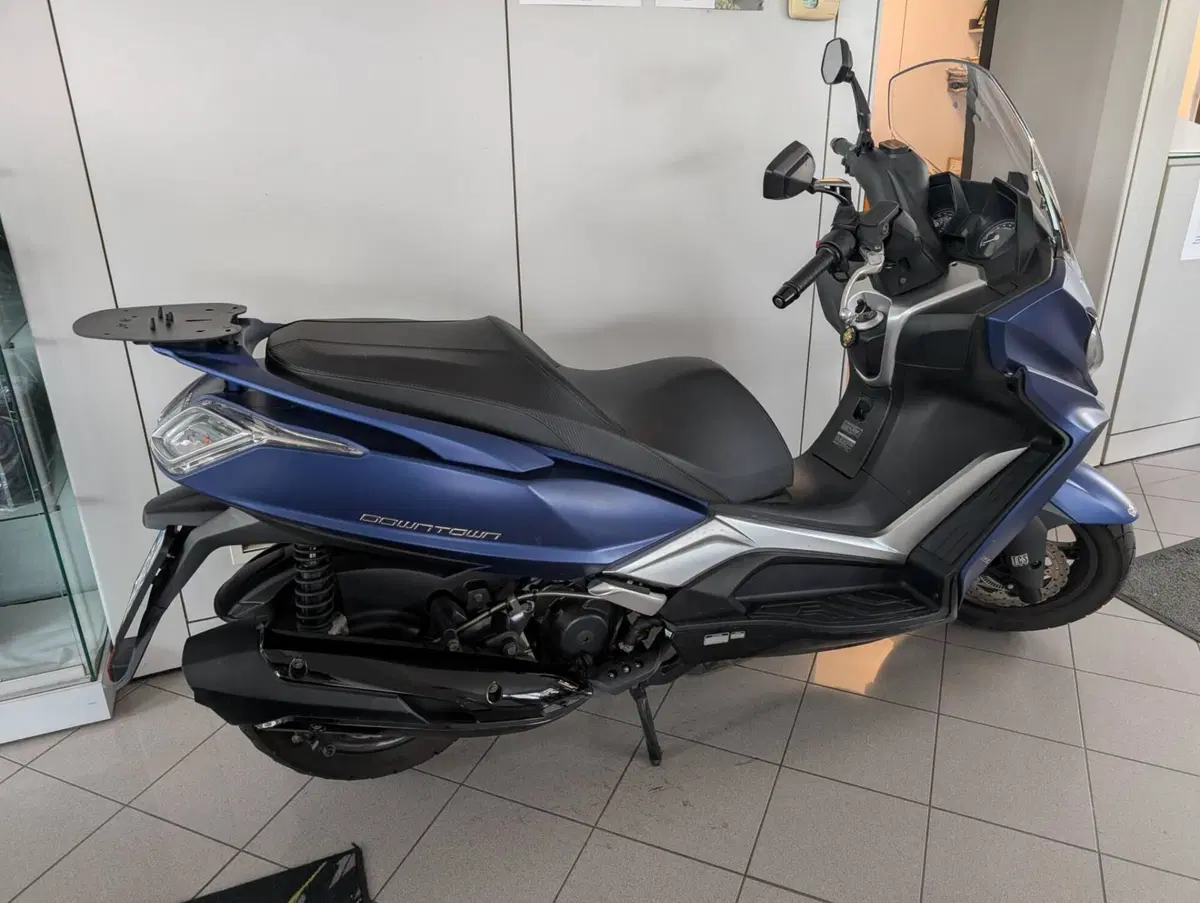 Kymco Downtown 350i TCS (2021 - 25) (5)