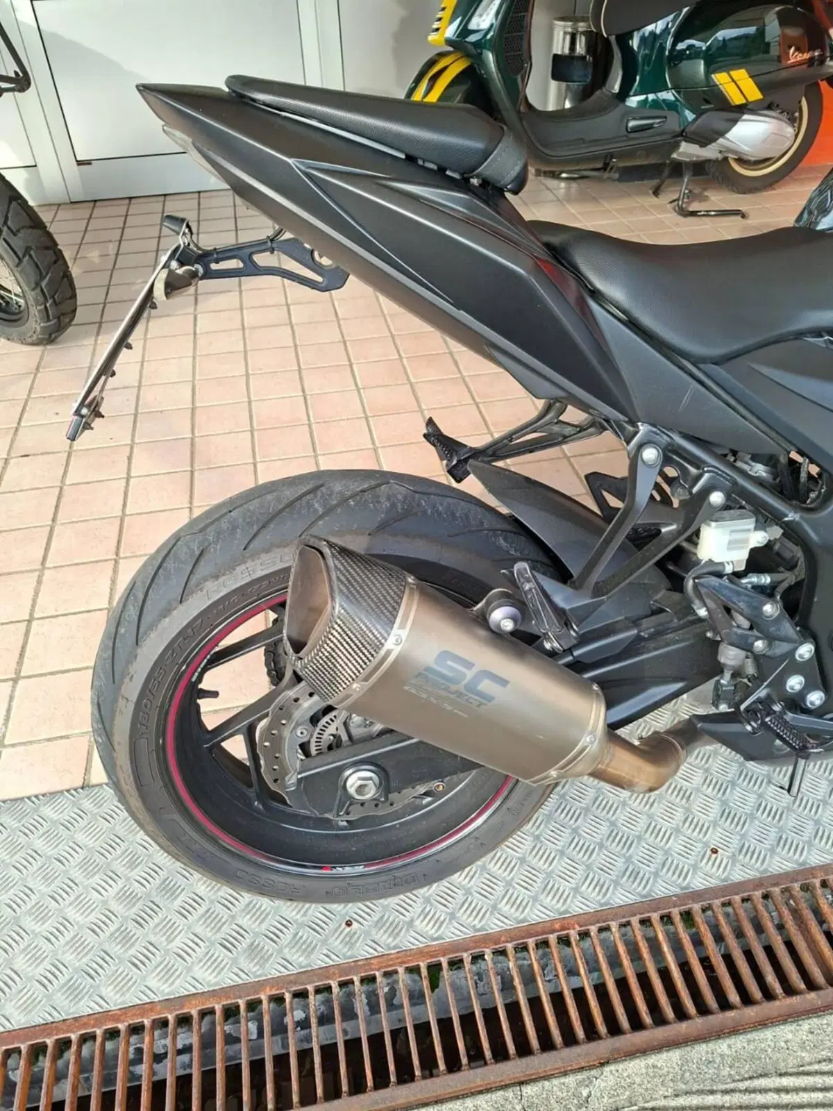 Suzuki GSX S 750 Yugen (2018 - 20) (3)