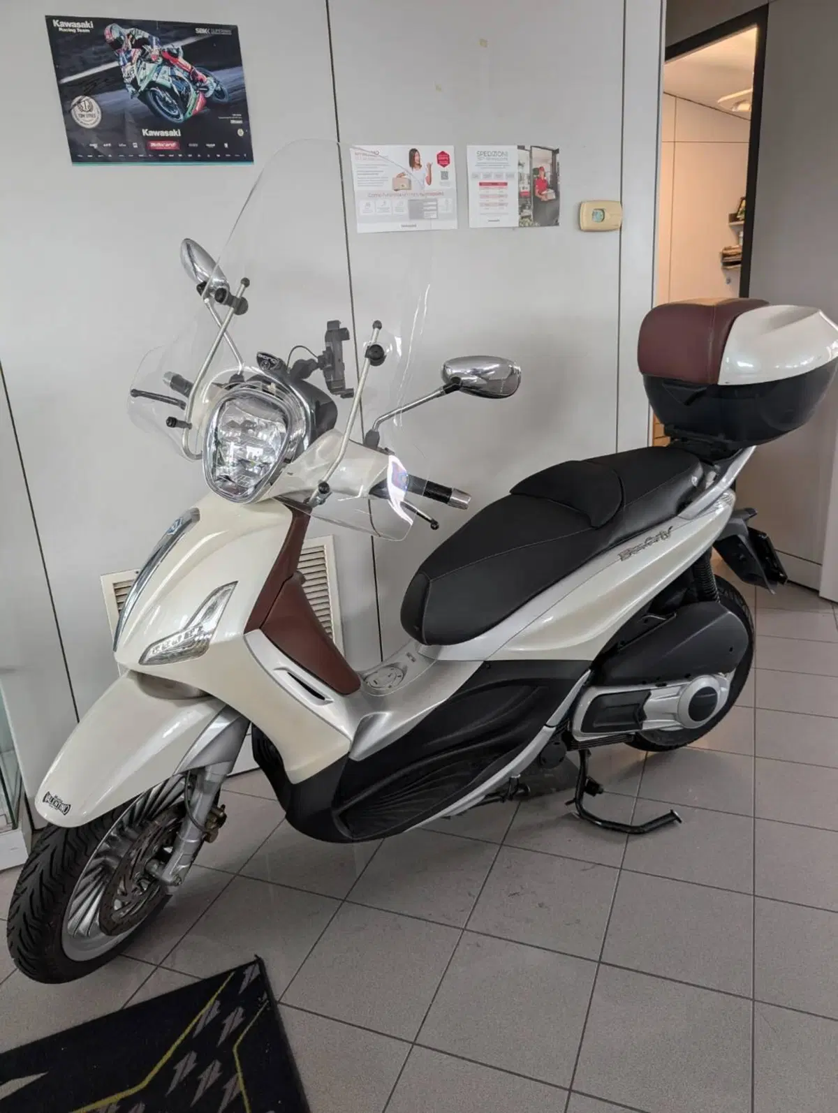 Piaggio Beverly 300 i.e. (2010 - 16)