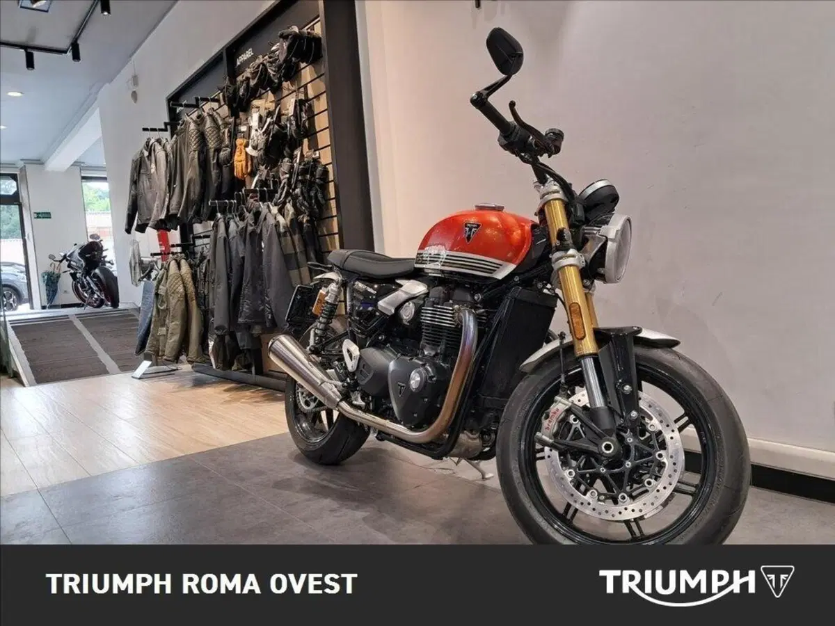 Triumph Speed Twin 1200 RS (2025 - 26) (4)