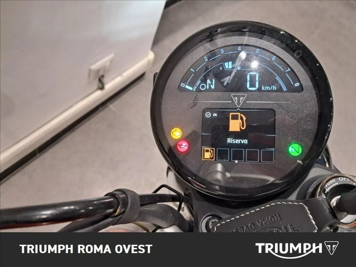 Triumph Speed Twin 1200 RS (2025 - 26) (7)