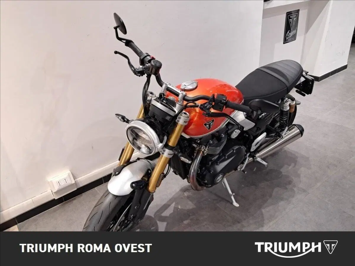 Triumph Speed Twin 1200 RS (2025 - 26) (10)
