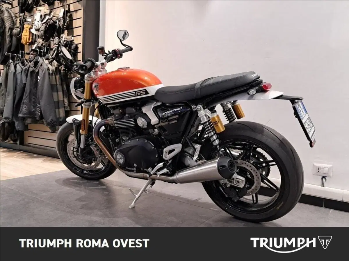 Triumph Speed Twin 1200 RS (2025 - 26) (13)