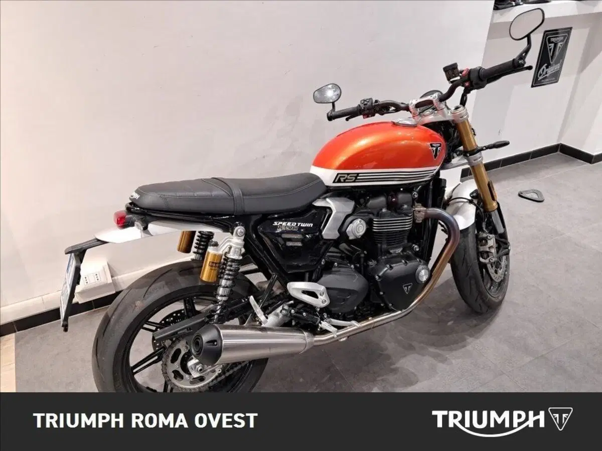 Triumph Speed Twin 1200 RS (2025 - 26) (5)