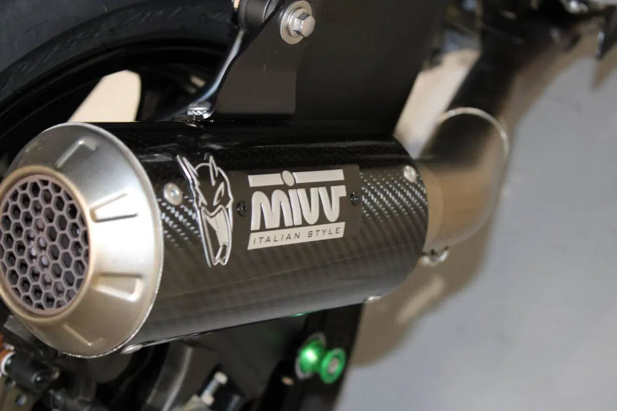 Kawasaki Ninja 636 ZX-6R (2024 - 26) (8)