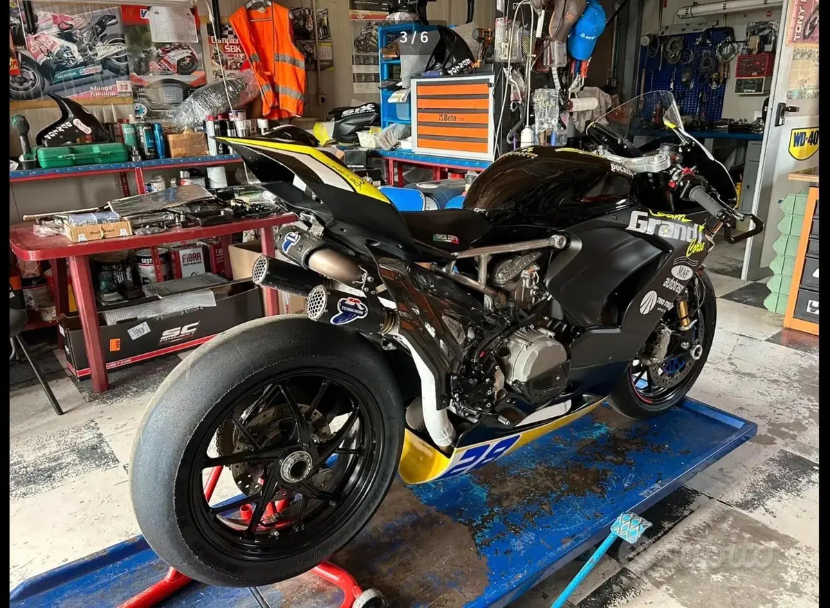Ducati Panigale V2 (2021 - 24) (2)