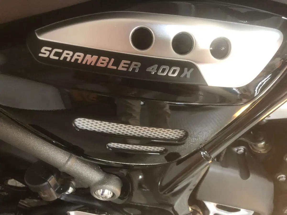 Triumph Scrambler 400 X (2024 - 26) (2)