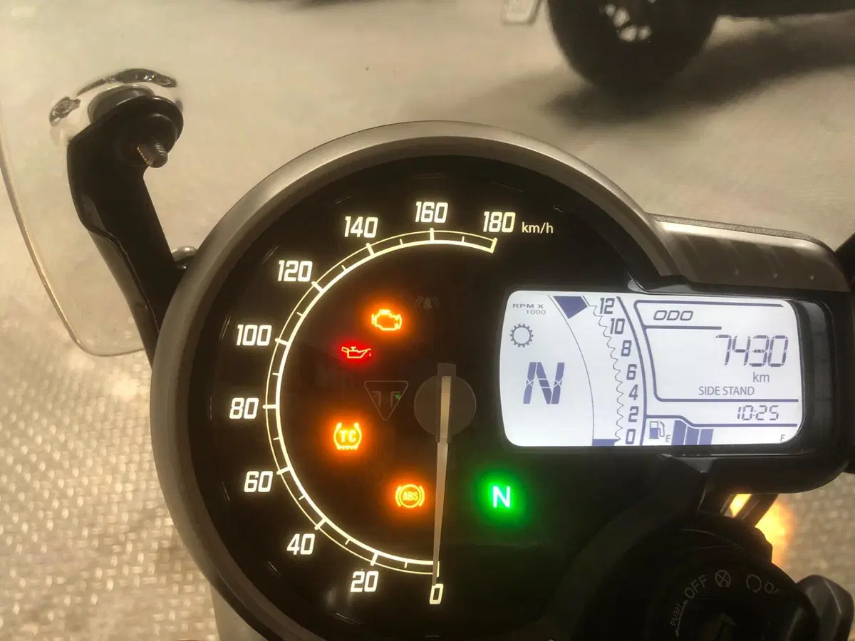 Triumph Scrambler 400 X (2024 - 26) (5)