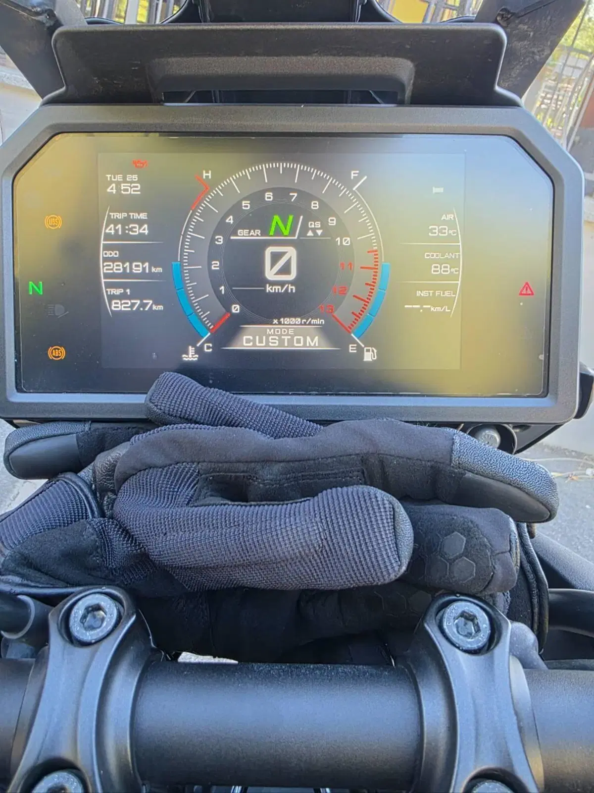 Yamaha Tracer 9 GT+ (2023 - 24) (6)