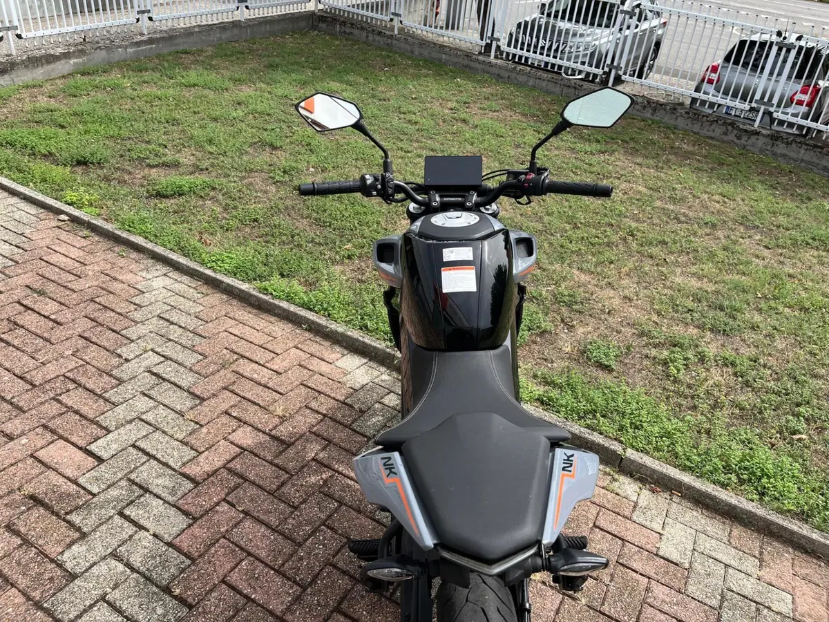 CFMOTO 300NK (2021 - 26) (11)