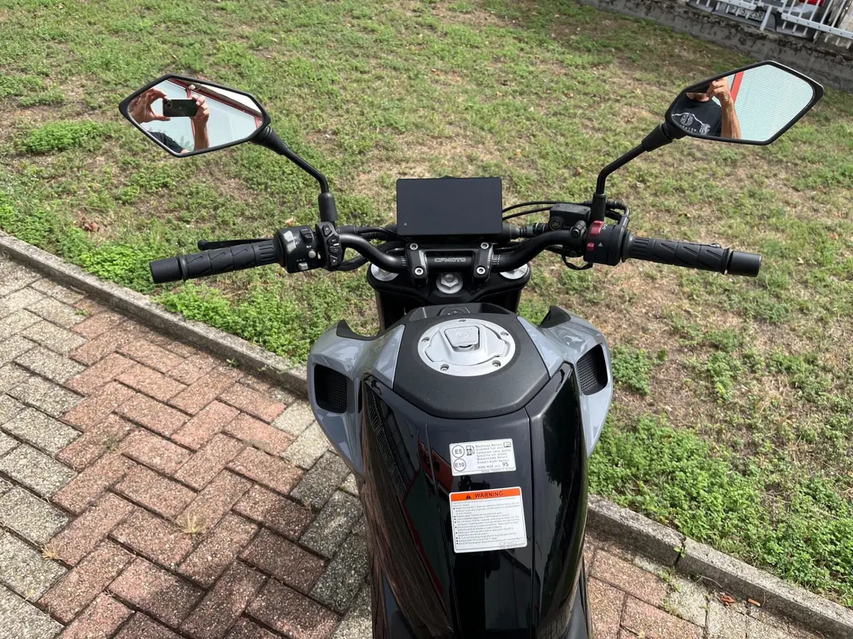 CFMOTO 300NK (2021 - 26) (12)