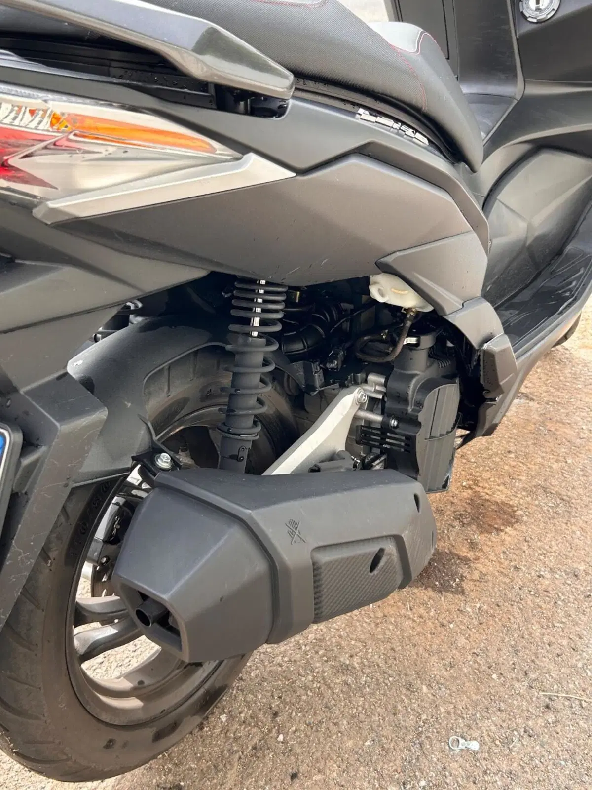 Sym Jet X 125 (2021 - 24) (4)