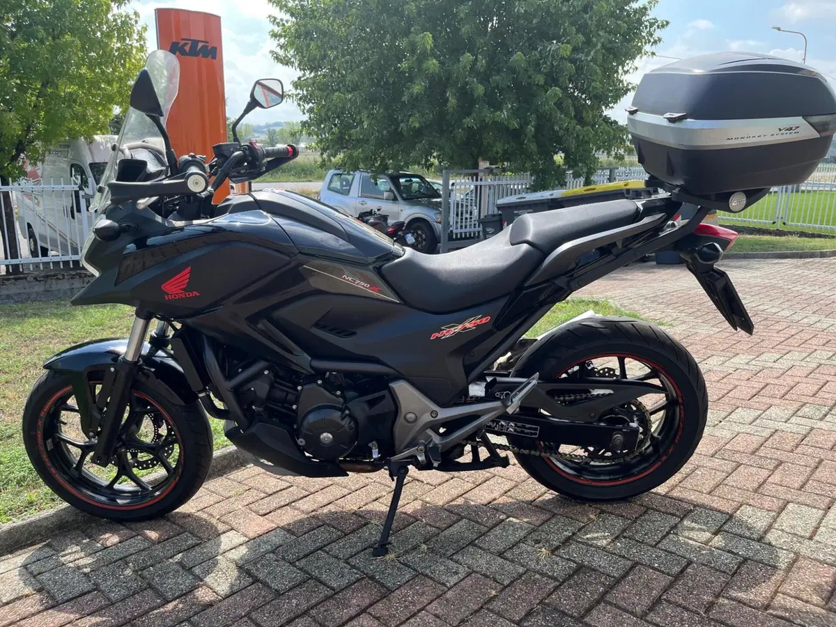 Honda NC 750 X ABS (2014 - 15) (9)