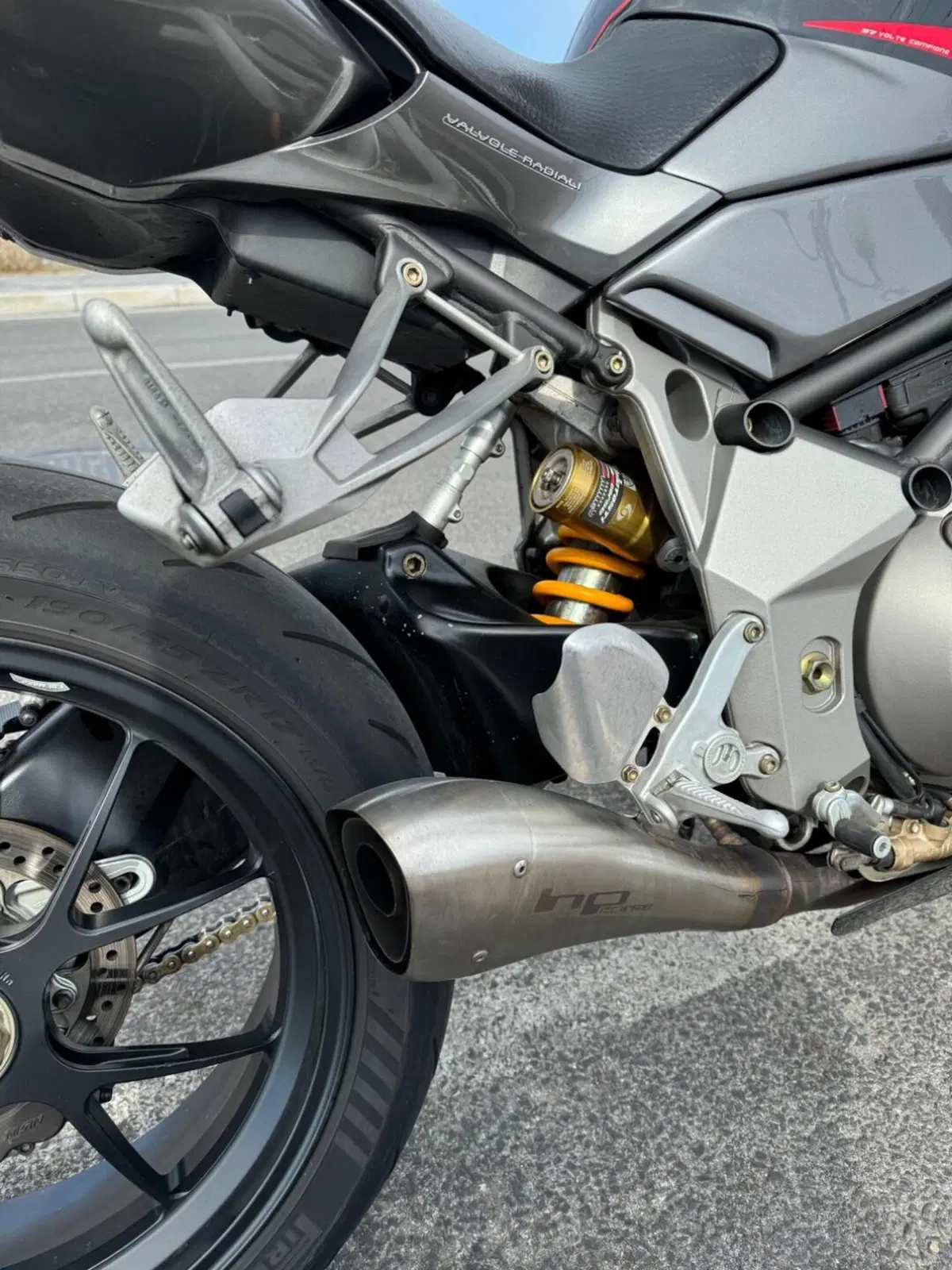 MV Agusta Brutale 910 R (2006 - 11) (6)