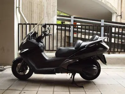 Honda Silver Wing 400 (2006 - 09) usata
