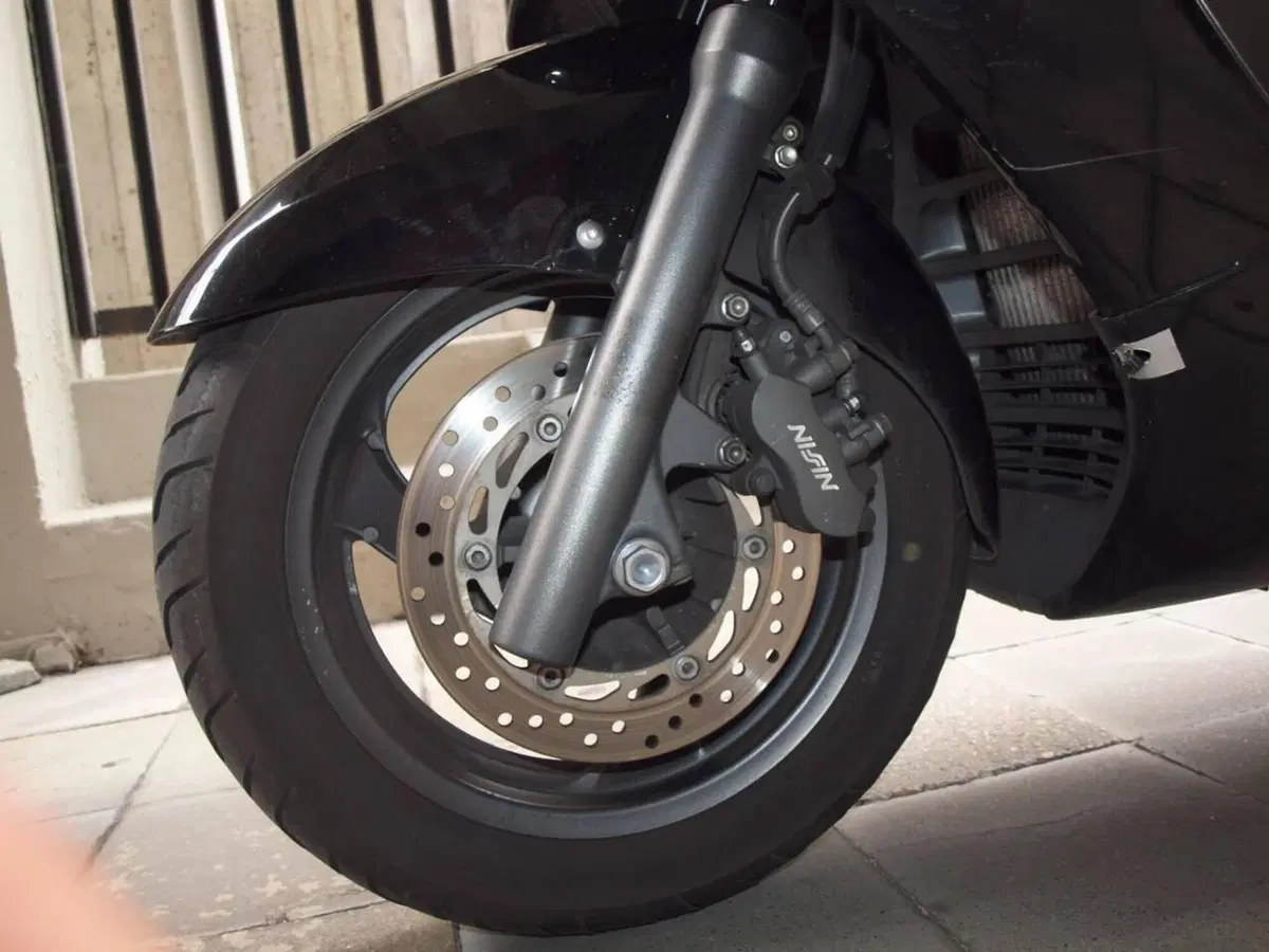 Honda Silver Wing 400 (2006 - 09) (4)