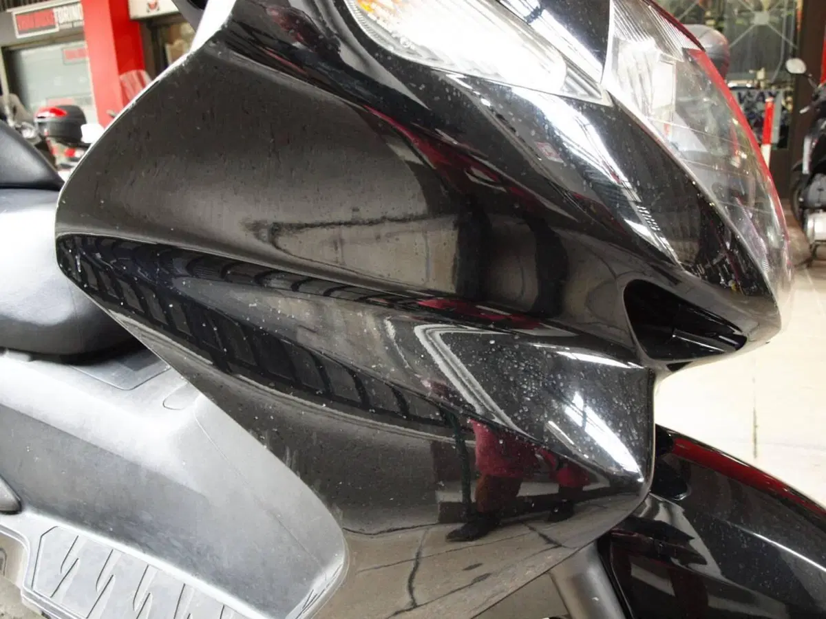 Honda Silver Wing 400 (2006 - 09) (10)