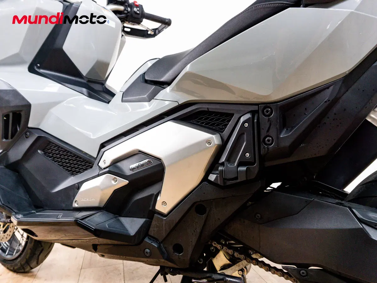 Honda X-ADV 750 Gravel (2025 - 26) (10)