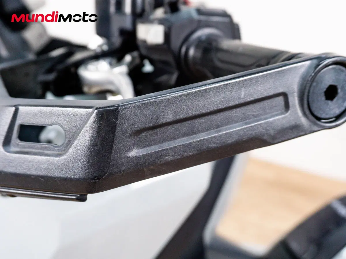 Honda X-ADV 750 Gravel (2025 - 26) (18)