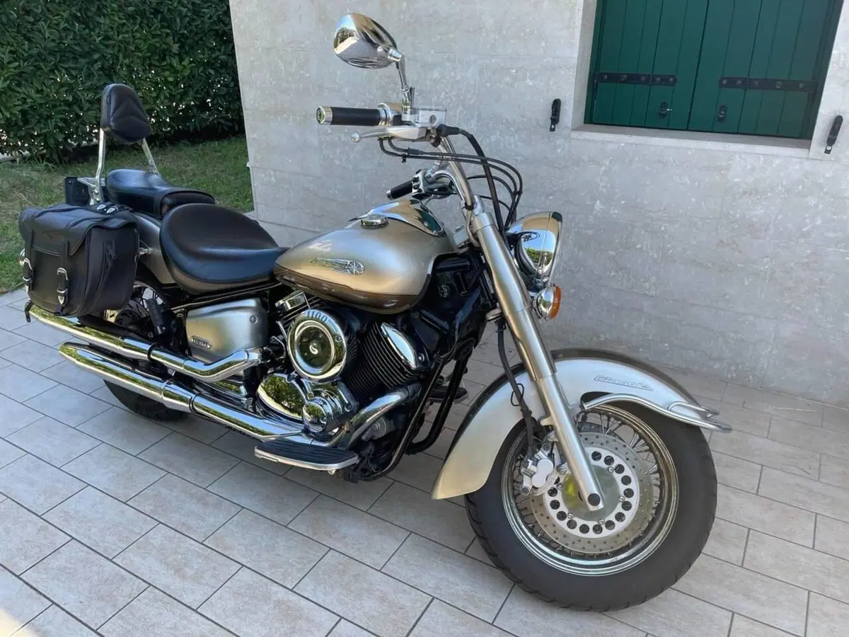 Yamaha XVS 1100 Drag Star (1999 - 06)