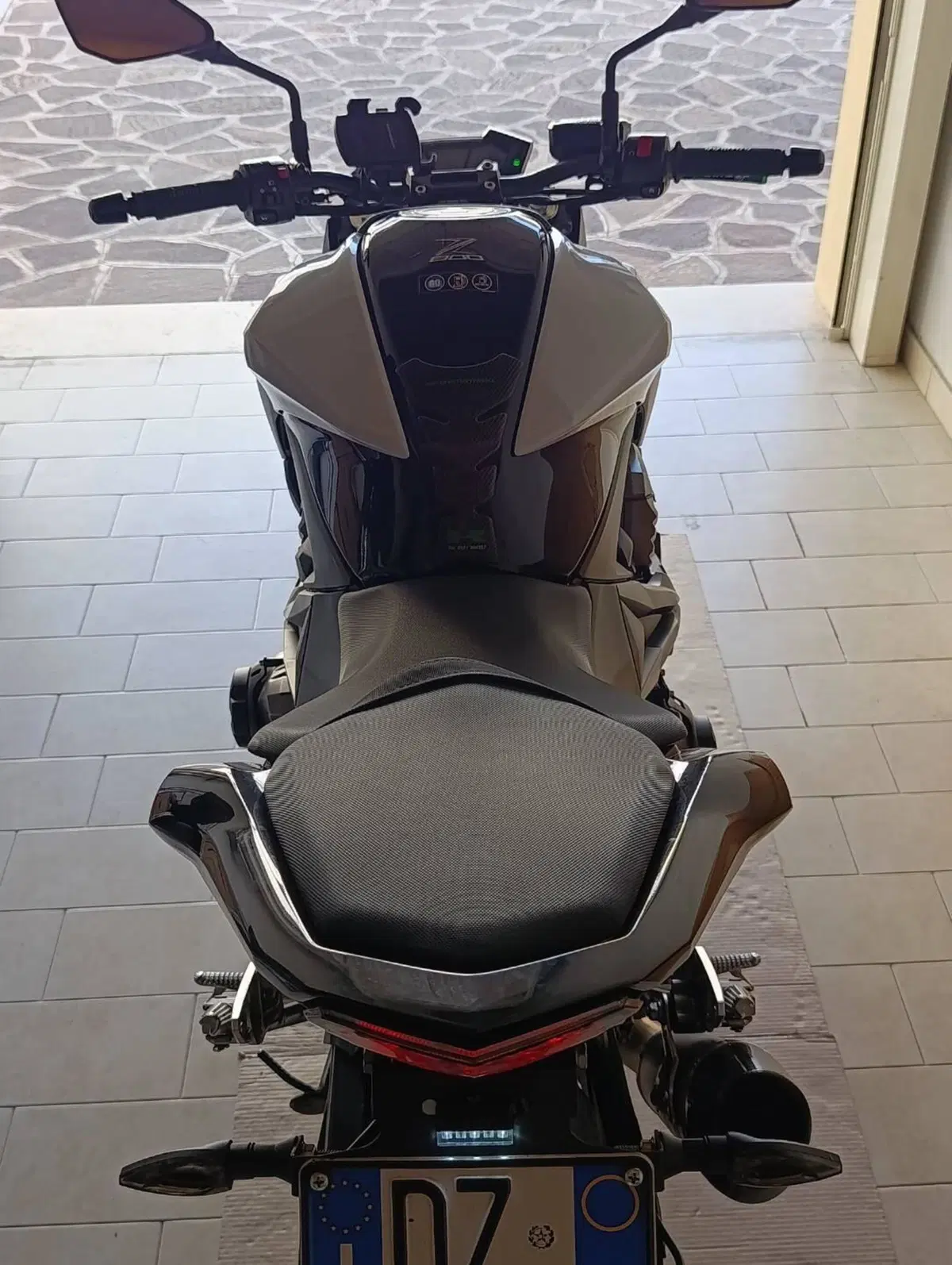 Kawasaki Z 800 e ABS (2012 - 16) (2)