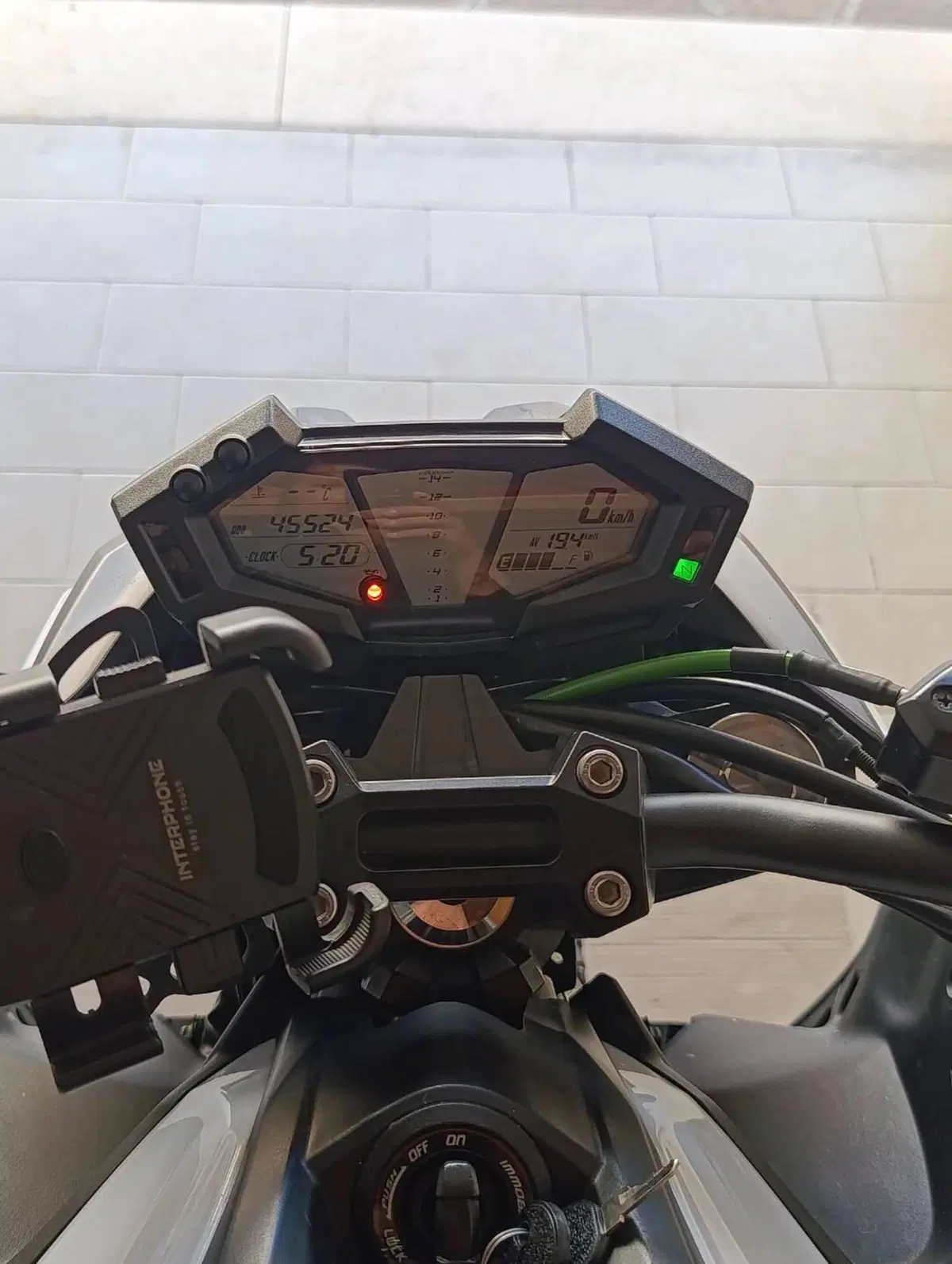 Kawasaki Z 800 e ABS (2012 - 16) (7)