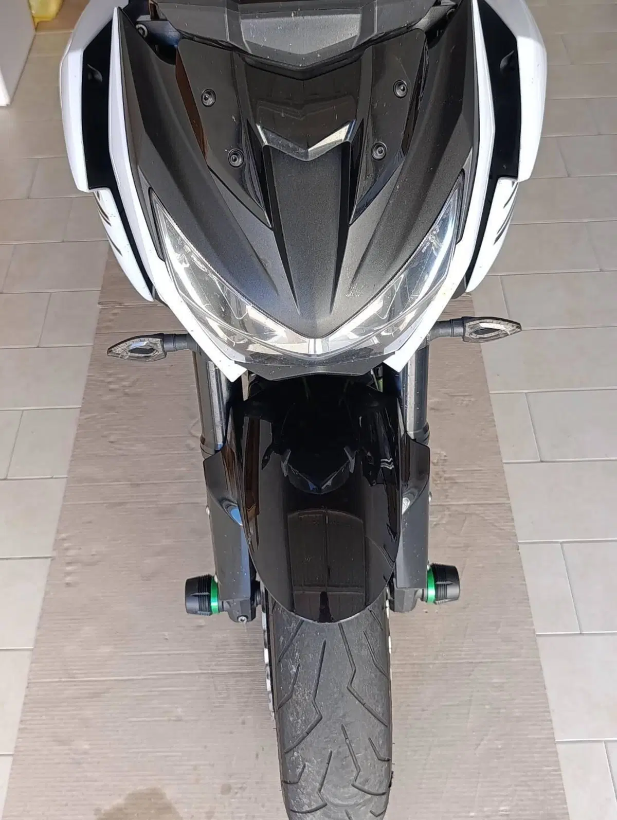 Kawasaki Z 800 e ABS (2012 - 16) (9)