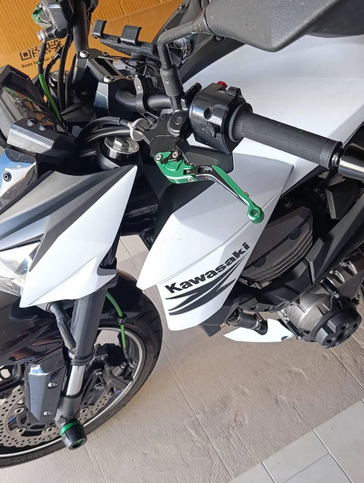 Kawasaki Z 800 e ABS (2012 - 16) (10)