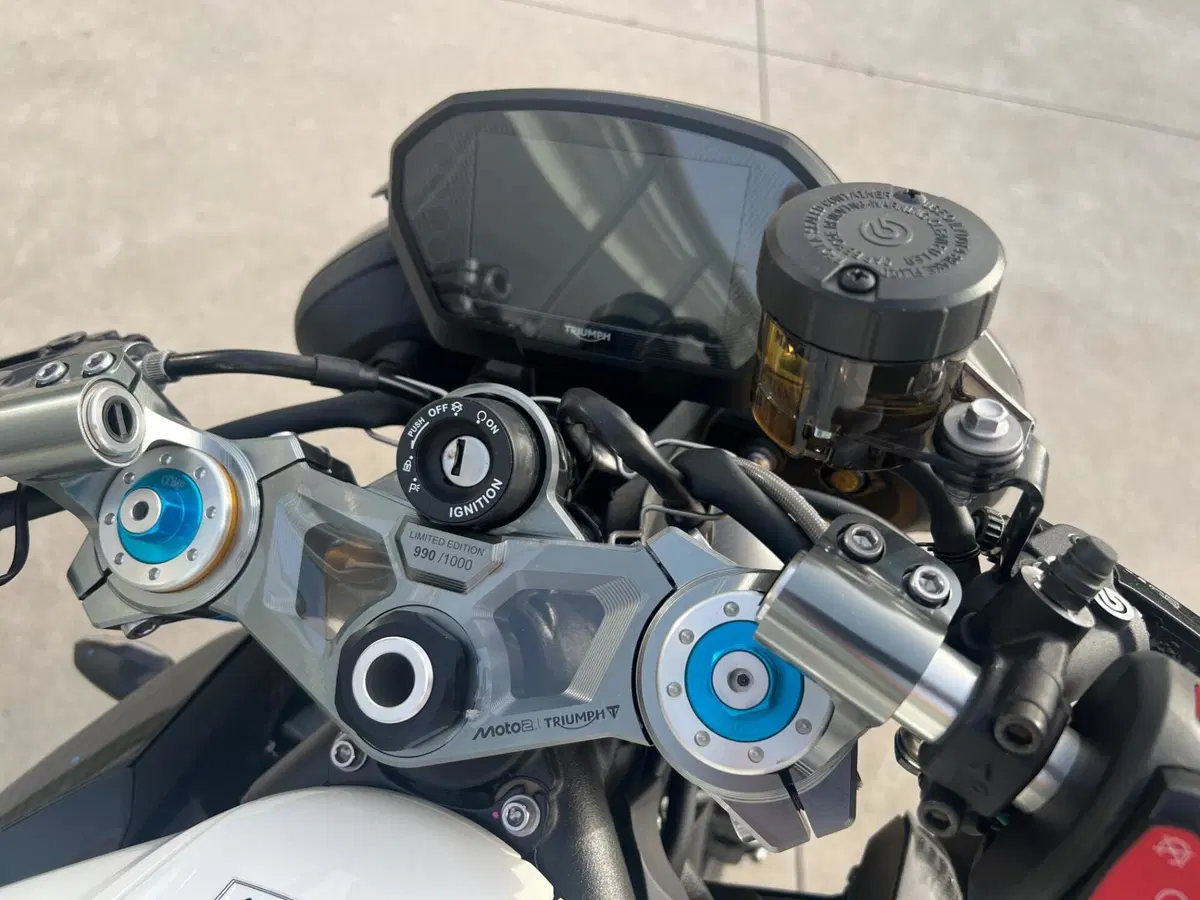 Triumph Street Triple 765 Moto2 (2026) (6)