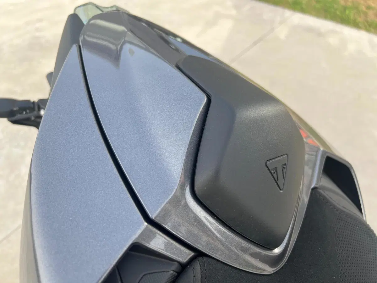 Triumph Street Triple 765 Moto2 (2026) (7)