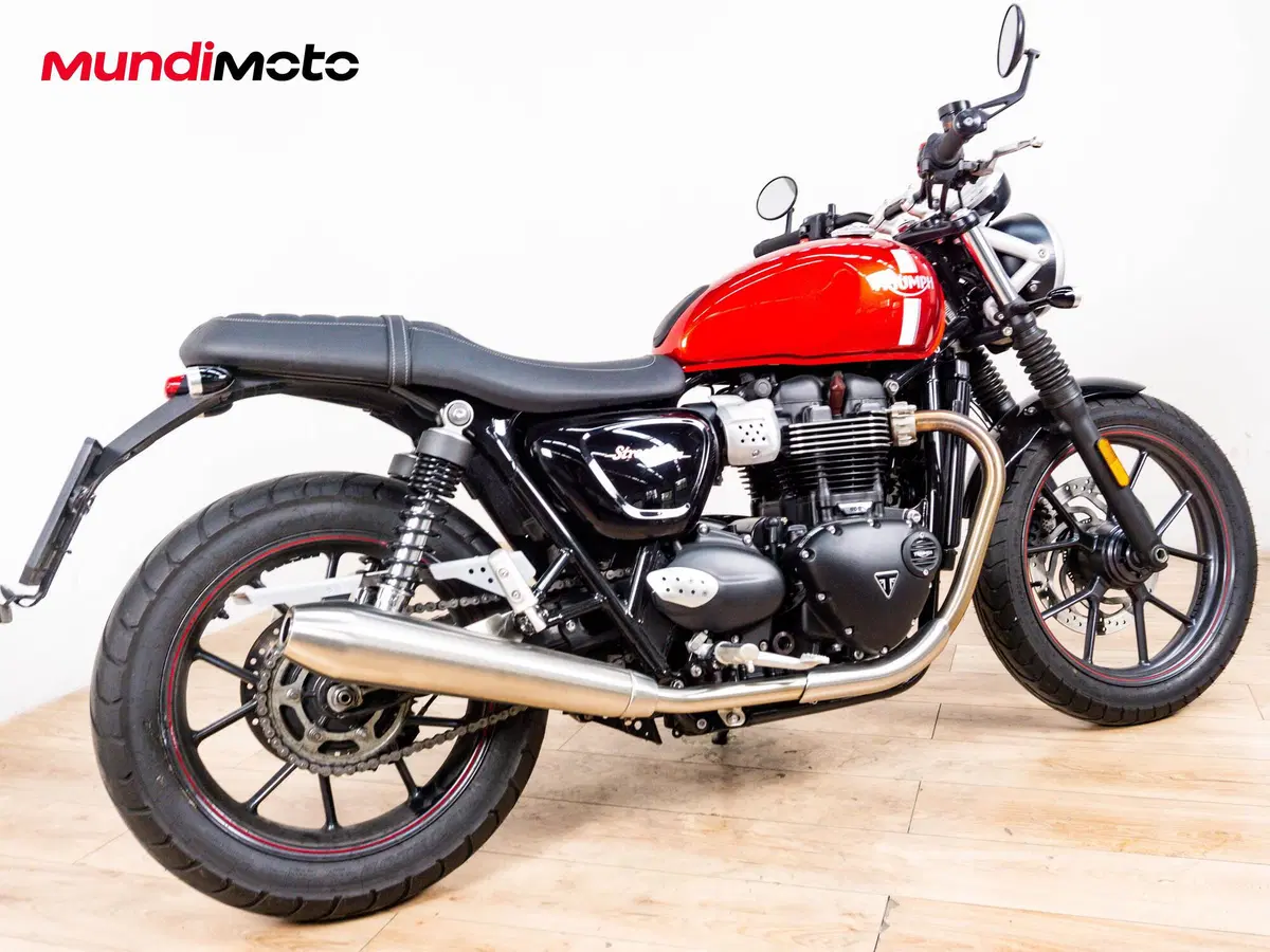 Triumph Street Twin 900 (2017 - 18) (3)