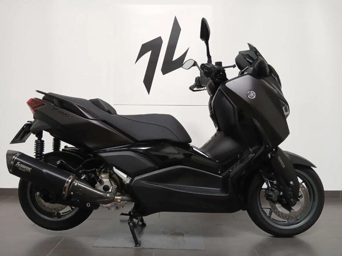 Yamaha X-Max 300 Tech Max (2025 - 26)