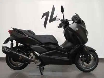 Yamaha X-Max 300 Tech Max (2025 - 26) usata