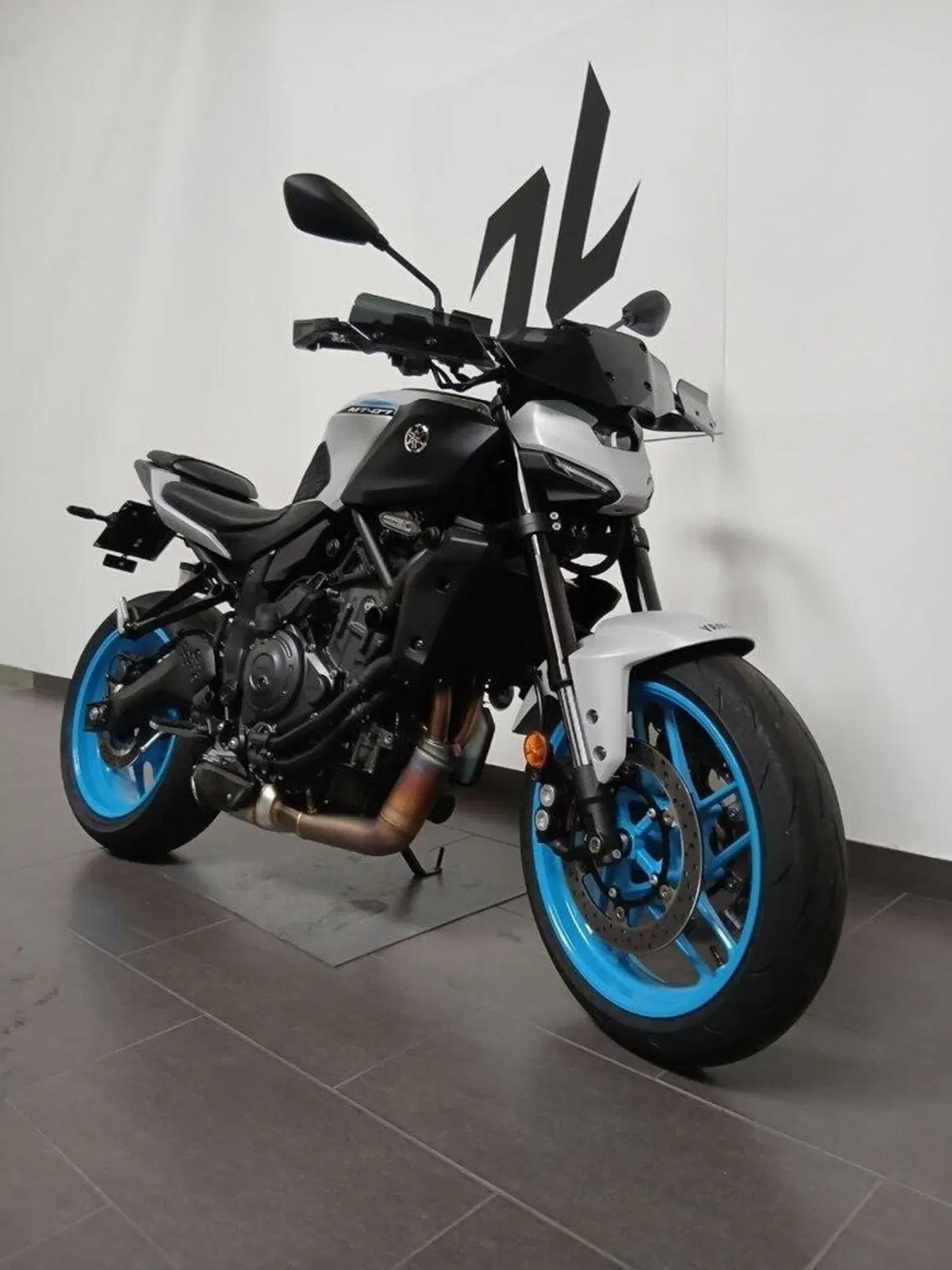 Yamaha MT-07 Y-AMT (2025 - 26) (3)