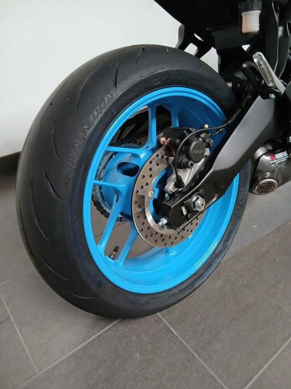 Yamaha MT-07 Y-AMT (2025 - 26) (4)